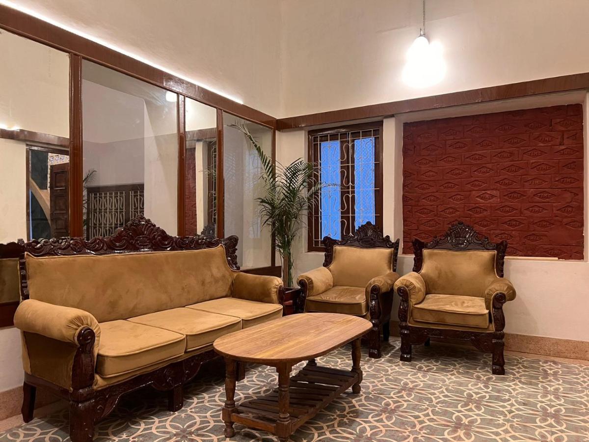 Aavaa Shanti Niwas Varanasi Exterior photo